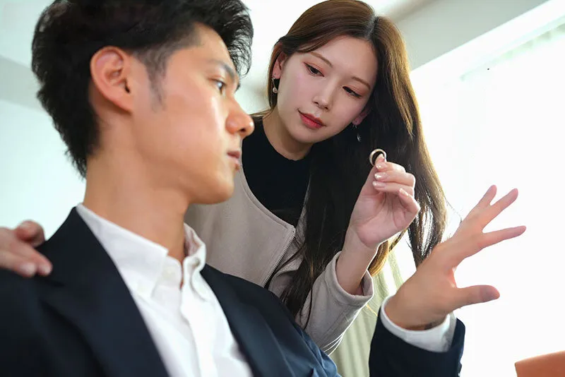 Cô vợ đi đi giã ngoại, gã chồng ở nhà bị nhỏ em bà xã gạ xoạc không trượt phát nào